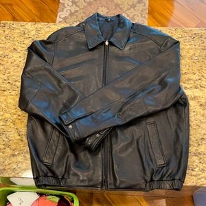 🚶🏻‍♂️Reilly Olmes leather jacket - men’s XL